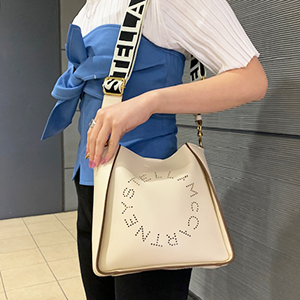 結婚式や同窓会などの場所にも大活躍！STELLA McCARTNEY(ステラ マッカートニー)の新作バッグをご紹介